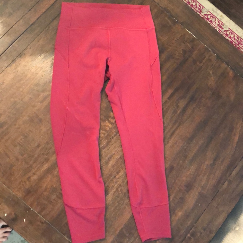 Lululemon “in movement” leggings